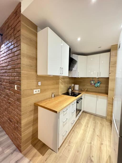 Danka 6Th Floor Chic Apartment Краків Екстер'єр фото