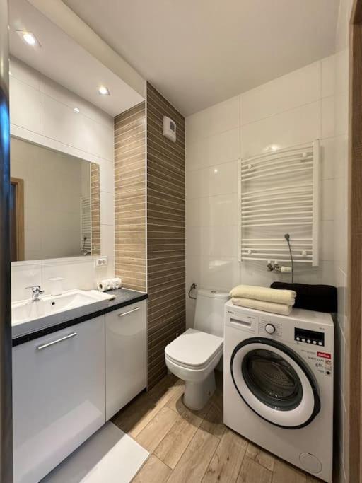 Danka 6Th Floor Chic Apartment Краків Екстер'єр фото